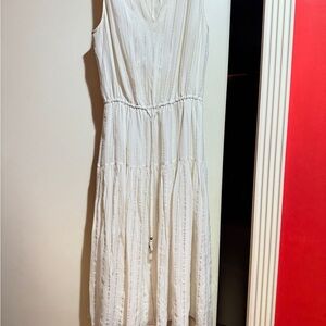Joie Elegant White Sleeveless Dress with tie waist. Size medium